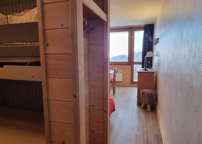 Апартаменты Renove Confort 4 Pers, Montagne, Pied Des Pistes - Fr-1-181-2713 Ла-Плань