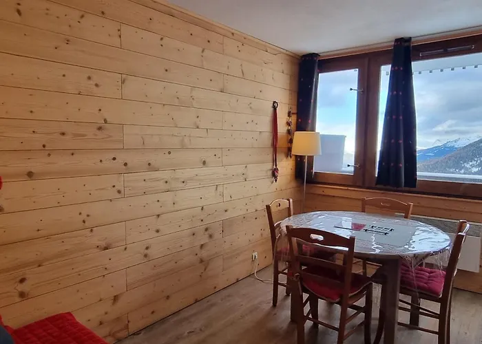 Апартаменты Renove Confort 4 Pers, Montagne, Pied Des Pistes - Fr-1-181-2713 Ла-Плань