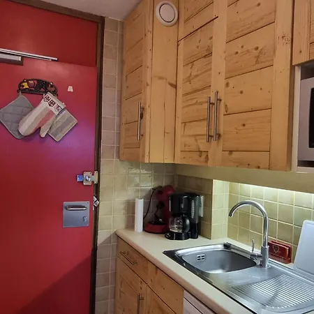 아파트 Renove Confort 4 Pers, Montagne, Pied Des Pistes - Fr-1-181-2713 *